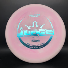 Load image into Gallery viewer, Dynamic Discs Classic Blend Moonshine EMAC Judge - stock