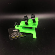 Load image into Gallery viewer, Driver Diver disc golf retriever