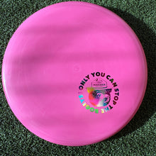 Load image into Gallery viewer, Dynamic Discs Classic Blend Judge Bogey Bear