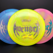 Load image into Gallery viewer, Discraft Z Colorshift Swirl Avenger Doss 20 Yr.