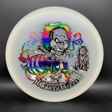 Load image into Gallery viewer, Discraft Z Mega Glo Buzzz 2026 Halloween
