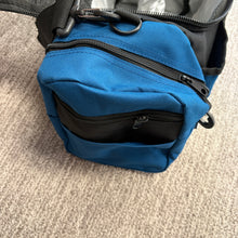 Load image into Gallery viewer, Fade Gear Crunch Box Disc Golf Bag