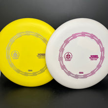 Load image into Gallery viewer, Stokely Discs Strato Wren First Run