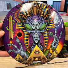 Load image into Gallery viewer, Discraft Supercolor ESP Buzzz - Ancient Alien