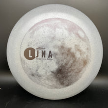 Load image into Gallery viewer, Discraft Rubber Blend Luna moon stamp

