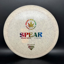 Load image into Gallery viewer, Gateway Diamond Hemp Spear
