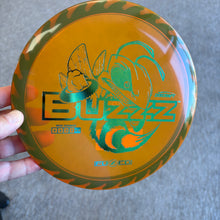 Load image into Gallery viewer, Discraft FuZed Buzzz (buzzzsaw) 167-176 gm
