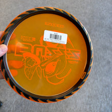 Load image into Gallery viewer, Discraft FuZed Buzzz (buzzzsaw) 167-176 gm
