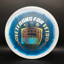Load image into Gallery viewer, Dynamic Discs Lucid-Ice Orbit Thief Veterans
