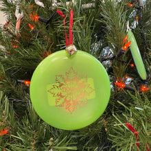 Load image into Gallery viewer, Disc Golf Mini Marker Christmas green ornament Innova snowflake
