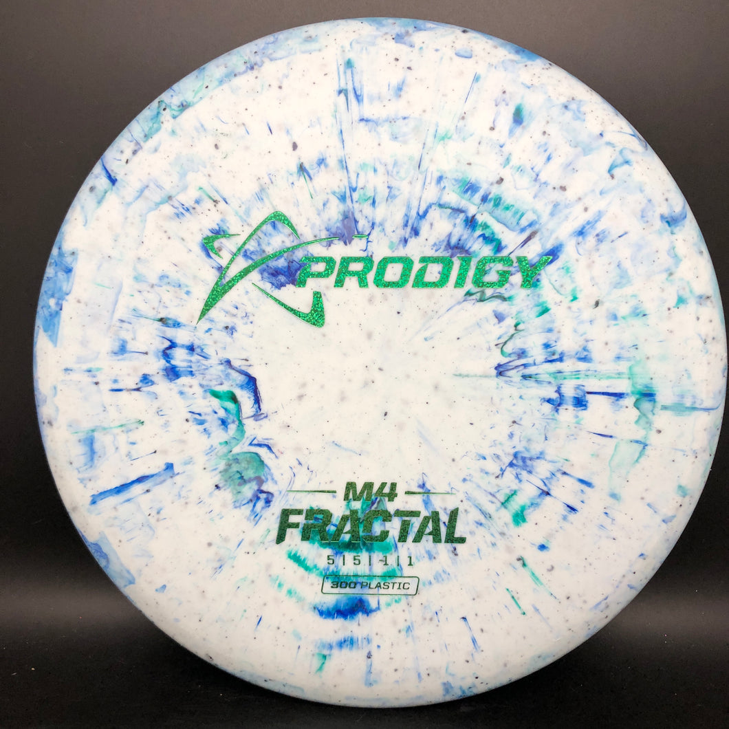 Prodigy 300 Fractal M4 - stock
