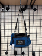 Load image into Gallery viewer, Fade Gear Crunch Box Disc Golf Bag
