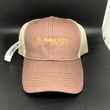 Load image into Gallery viewer, Maverick Disc Golf Curved Bill brown/khaki hat
