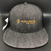 Load image into Gallery viewer, Maverick Disc Golf Flat Bill Snapback black heather hat
