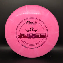 Load image into Gallery viewer, Dynamic Discs Classic Blend Burst Judge - stock
