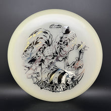 Load image into Gallery viewer, Discraft Z Mega Glo Buzzz 2025 Halloween

