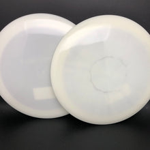 Load image into Gallery viewer, Infinite Discs S-Blend Emperor - bottom stamp

