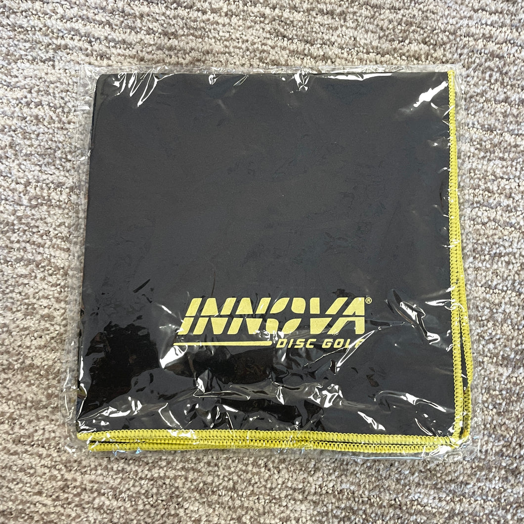 Innova Dewfly Towel