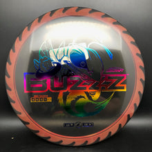 Load image into Gallery viewer, Discraft FuZed Buzzz (buzzzsaw) 164-174 gm
