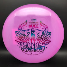 Load image into Gallery viewer, Westside Discs Hybrid Gatekeeper - Running of the Bull
