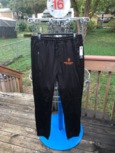 Load image into Gallery viewer, Maverick Disc Golf joggers sweat pants
