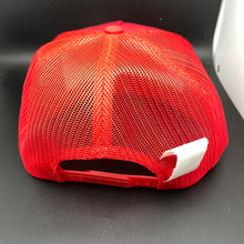 Load image into Gallery viewer, Axiom Snapback Flat Bill Trucker Hat
