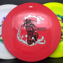 Load image into Gallery viewer, Mint Discs Apex Diamondback - Super Hero
