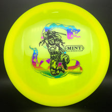 Load image into Gallery viewer, Mint Discs Apex Diamondback - Super Hero
