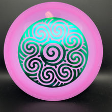 Load image into Gallery viewer, Discmania Lux Instinct - Swirly pink Specialty stamps
